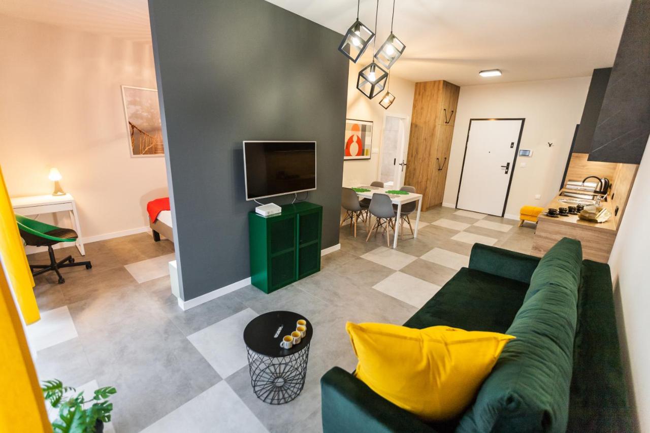 Vintage Rakowicka Apartment คราคูฟ ภายนอก รูปภาพ